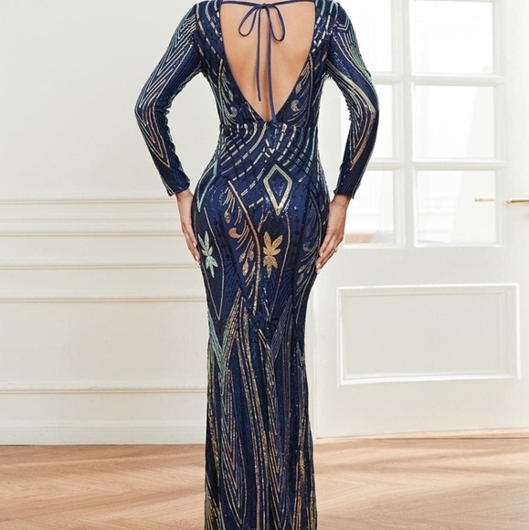 Navy Contrast Sequined Maxi Gown for Special Events - Picture 8 of 16